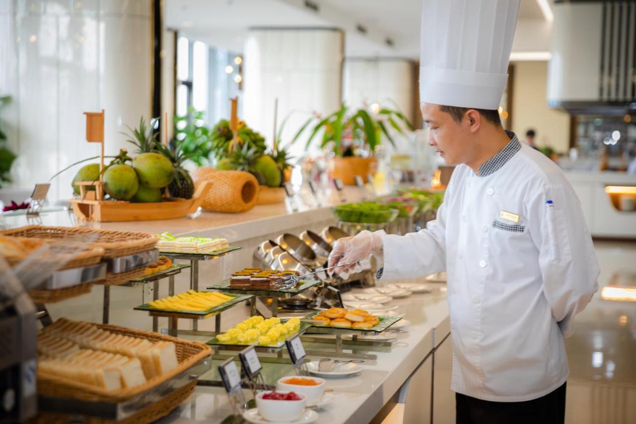 Muong Thanh Grand Bai Chay Отель